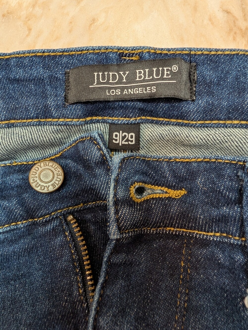 Judy Blue High Rise Straight Fit Size 9/29 - Picture 3 of 6